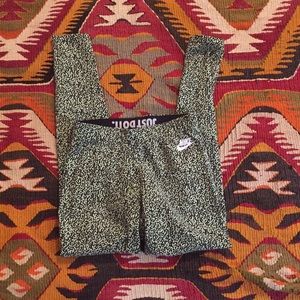 Nike leggings